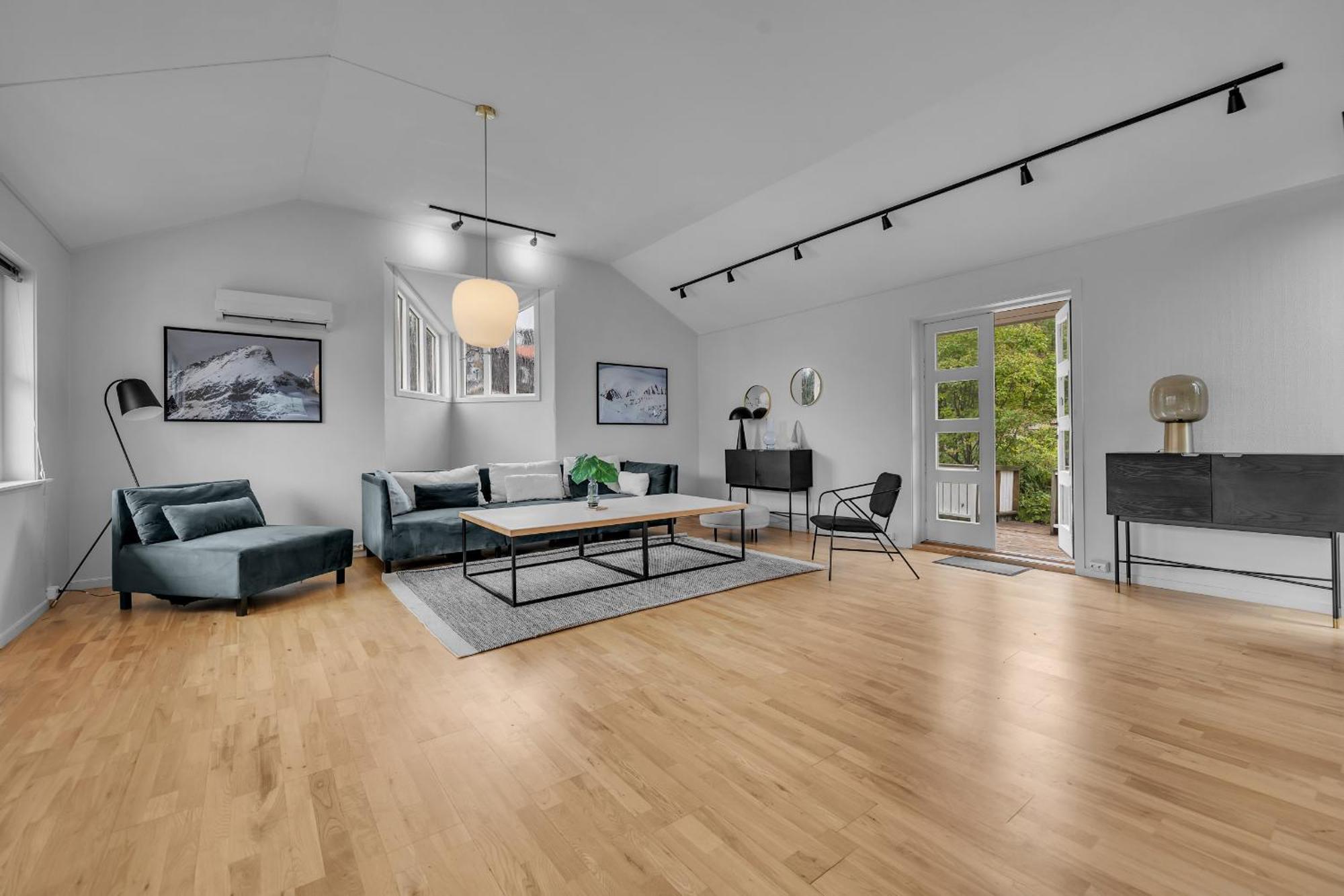 Central Large Modern House With A View 트롬쇠 외부 사진